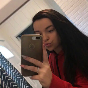 Meet your Posher, Kalli